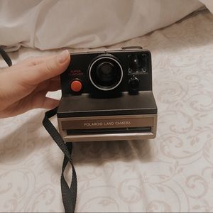 Polaroid Land Camera